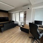 Rent 2 bedroom apartment of 60 m² in Staré Město