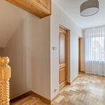 Wynajmij 6 sypialnię dom z 248 m² w Warszawa