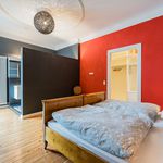 Miete 4 Schlafzimmer wohnung von 150 m² in Berlin