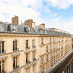 Appartement de 240 m² avec 7 chambre(s) en location à Paris 8e Arrondissement