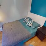 Rent a room of 81 m² in paris
