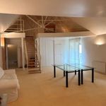 Rent 4 bedroom house of 183 m² in Bourdonné