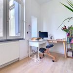 Rent 2 bedroom apartment of 91 m² in Ixelles