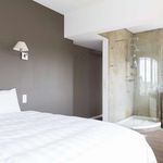Rent 2 bedroom apartment of 110 m² in Etterbeek