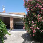 Rent 3 bedroom house of 70 m² in Campofelice di Roccella