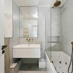 Rent a room of 72 m² in Paris