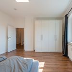 Rent 4 bedroom apartment of 90 m² in Berlin