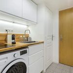 Rent 1 bedroom apartment of 250 m² in Lyon