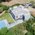 Rent 7 bedroom house of 2200 m² in Málaga