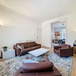 Appartement de 140 m² avec 3 chambre(s) en location à Bruxelles