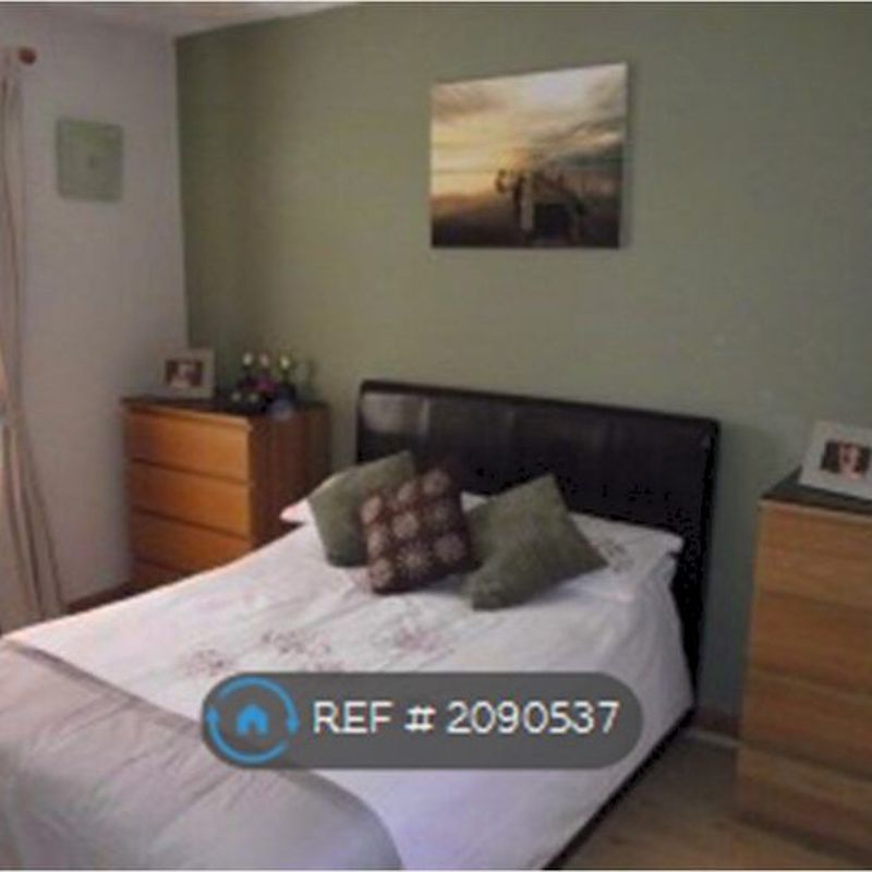 2 Bedroom Flat To Rent In Brightons, Falkirk, FK2 Rumford