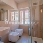 Affitto 3 camera appartamento di 70 m² in Desenzano del Garda