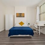 Rent 7 bedroom student apartment in Sydney