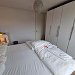 Miete 2 Schlafzimmer wohnung von 75 m² in Köln