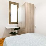 Rent a room of 320 m² in Barcelona