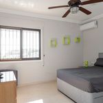 Rent 4 bedroom apartment of 196 m² in Mijas