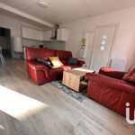 Rent 2 bedroom apartment of 44 m² in Cesson