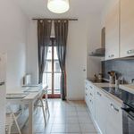 Rent a room of 171 m² in Milano