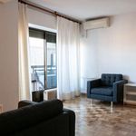 Alquilo 4 dormitorio apartamento de 144 m² en Madrid