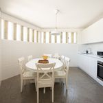 Rent 2 bedroom house of 120 m² in Vila Nova de Gaia
