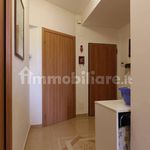 Affitto 4 camera appartamento di 90 m² in San Benedetto del Tronto