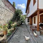 Rent 7 bedroom house of 275 m² in Trabzon