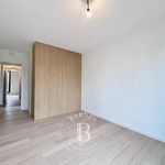 Rent 3 bedroom apartment of 183 m² in Uccle
