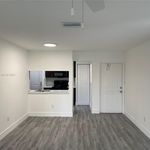 Rent 3 bedroom apartment of 858 m² in Sunrise