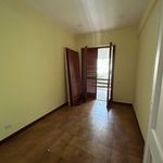 Affitto 5 camera appartamento di 100 m² in Monte Porzio Catone
