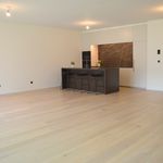 Rent 2 bedroom apartment of 110 m² in Kortrijk