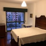 Rent 5 bedroom apartment in Massamá