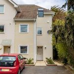 Rent 4 bedroom house in Poole