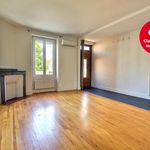 Rent 3 bedroom house of 72 m² in Castres