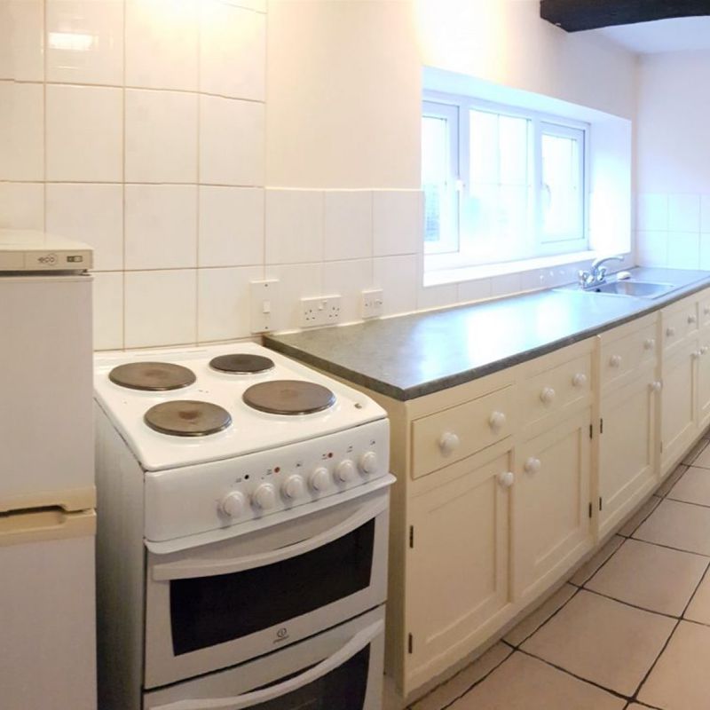 1 Bedroom Detached House - To Let