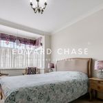 Rent 4 bedroom house in Ilford