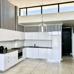 Rent 3 bedroom apartment of 21 m² in Cape Town
