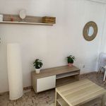 Rent a room of 94 m² in Jaén