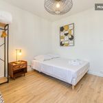 Appartement de 95 m² avec 4 chambre(s) en location à Grenoble