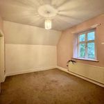 Rent 5 bedroom house in Bolton