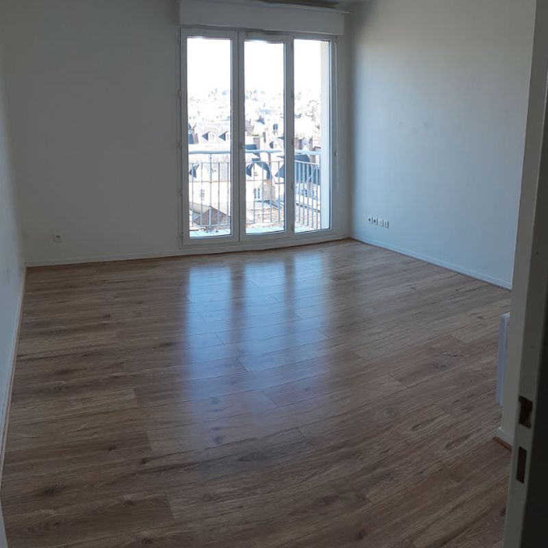 Location appartement 3 pièces, 67.25m², Évreux