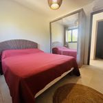 Rent 2 bedroom apartment in Saint-Cyr-sur-Mer