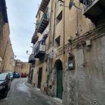 Affitto 3 camera appartamento di 89 m² in Palermo