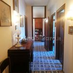 Affitto 4 camera appartamento di 138 m² in Cagliari