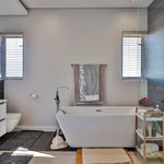 Rent 4 bedroom house of 639 m² in Johannesburg