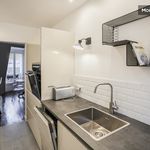 Rent 2 bedroom apartment of 67 m² in Paris