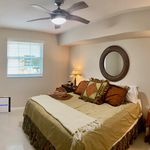Rent 1 bedroom apartment of 826 m² in Delray Beach