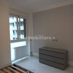 Affitto 3 camera appartamento di 81 m² in Seregno