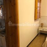 Rent 3 bedroom house of 150 m² in Maruggio