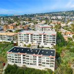 Rent 2 bedroom apartment of 144 m² in San Clemente