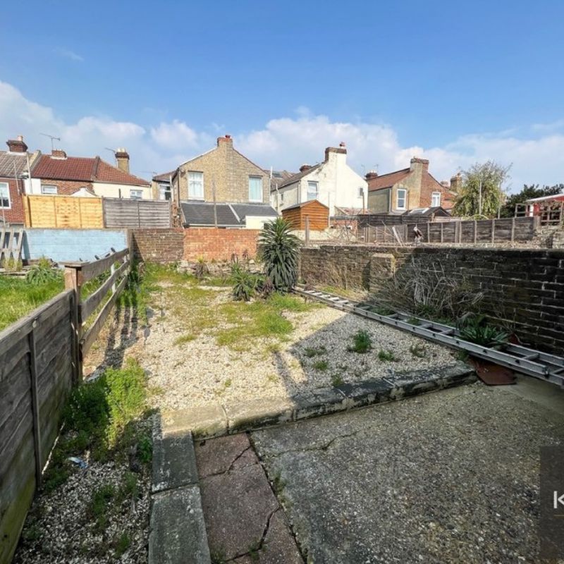 Jessie Road, Portsmouth, Southsea, 3 bedroom, Mid Terraced House